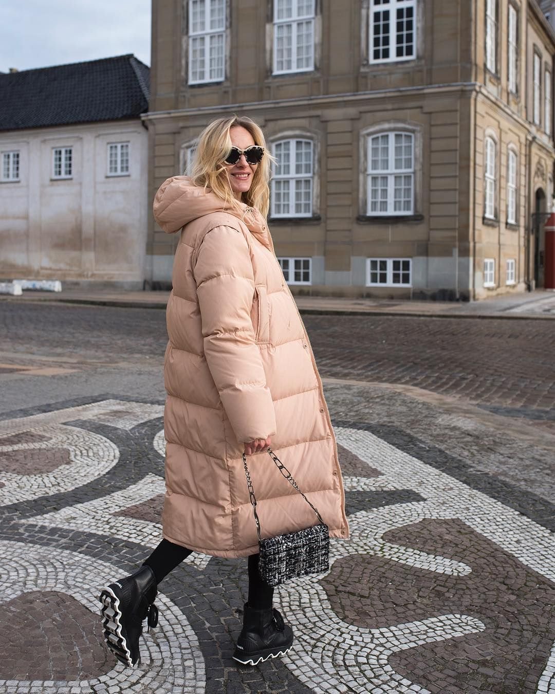 Сумка к пуховику