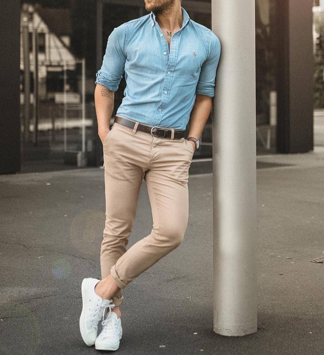 Бежевые брюки мужские с рубашкой