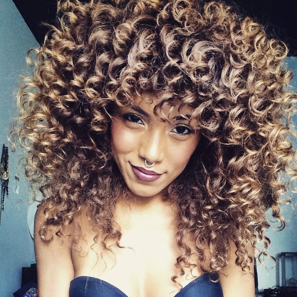 Кэт Грэхэм афрокудряшки