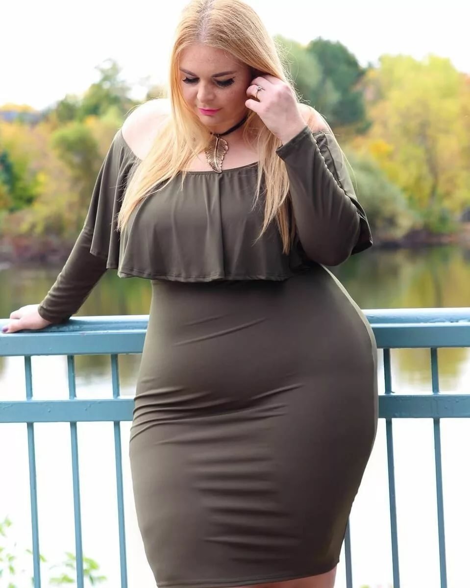 Венеция Крус плюс сайз