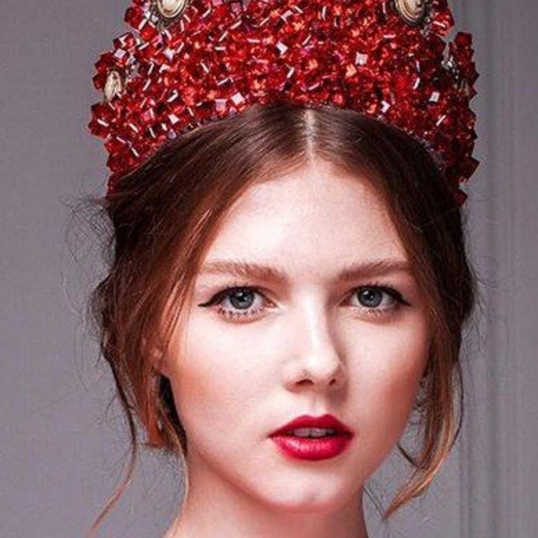 Обручи с красной короной