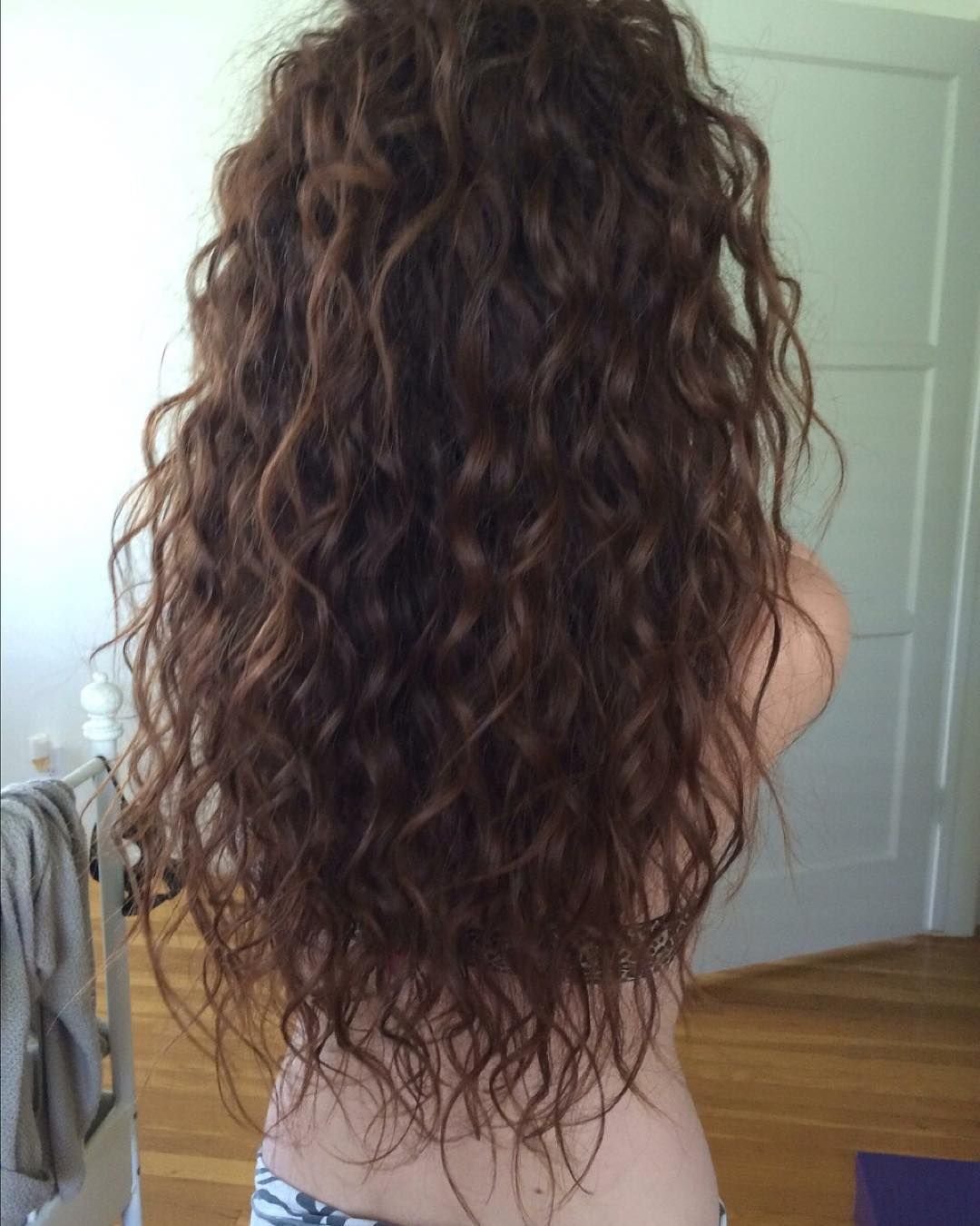 Наращивание кудрявых волос