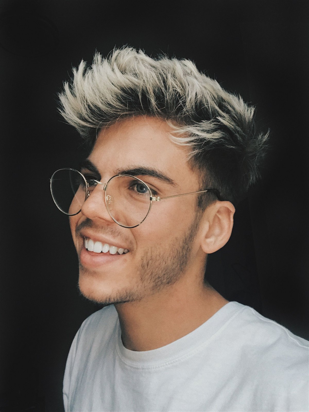 Пепельный цвет волос у мужчин