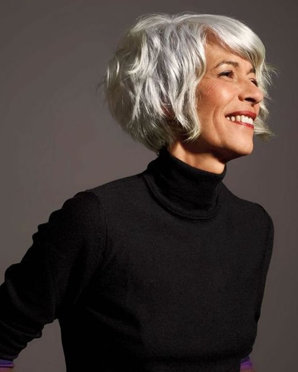 Стрижка Пикси Боб Седые волосы