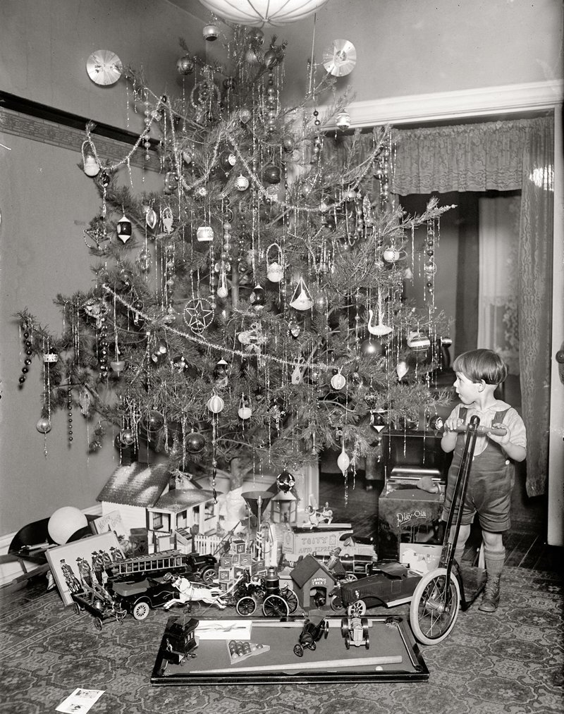 Новогодняя елка в стиле ретро