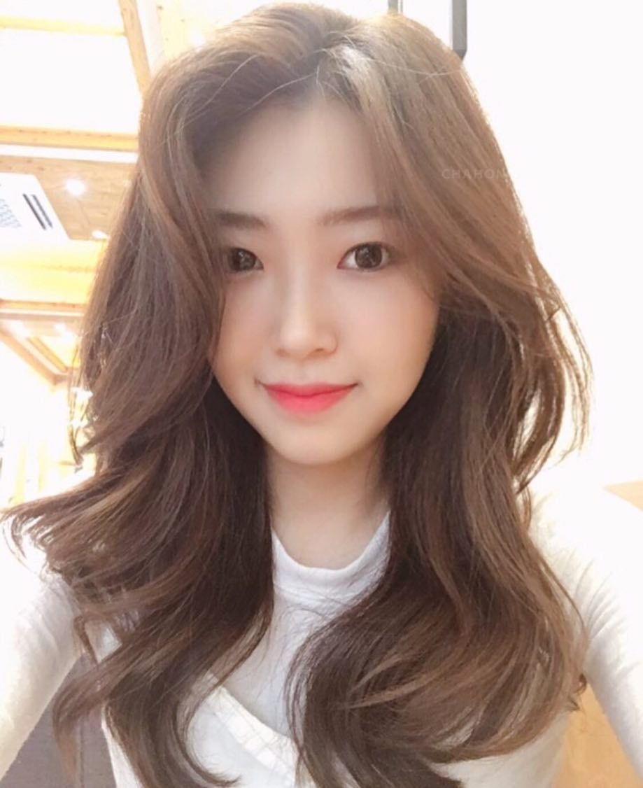 Корейские стрижки для девушек на длинные волосы