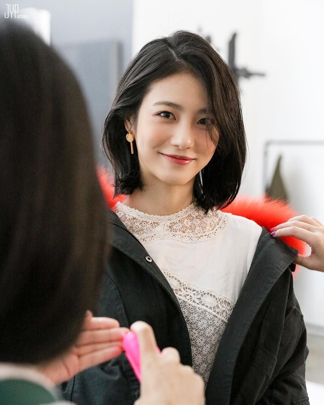 Корейская стрижка женская