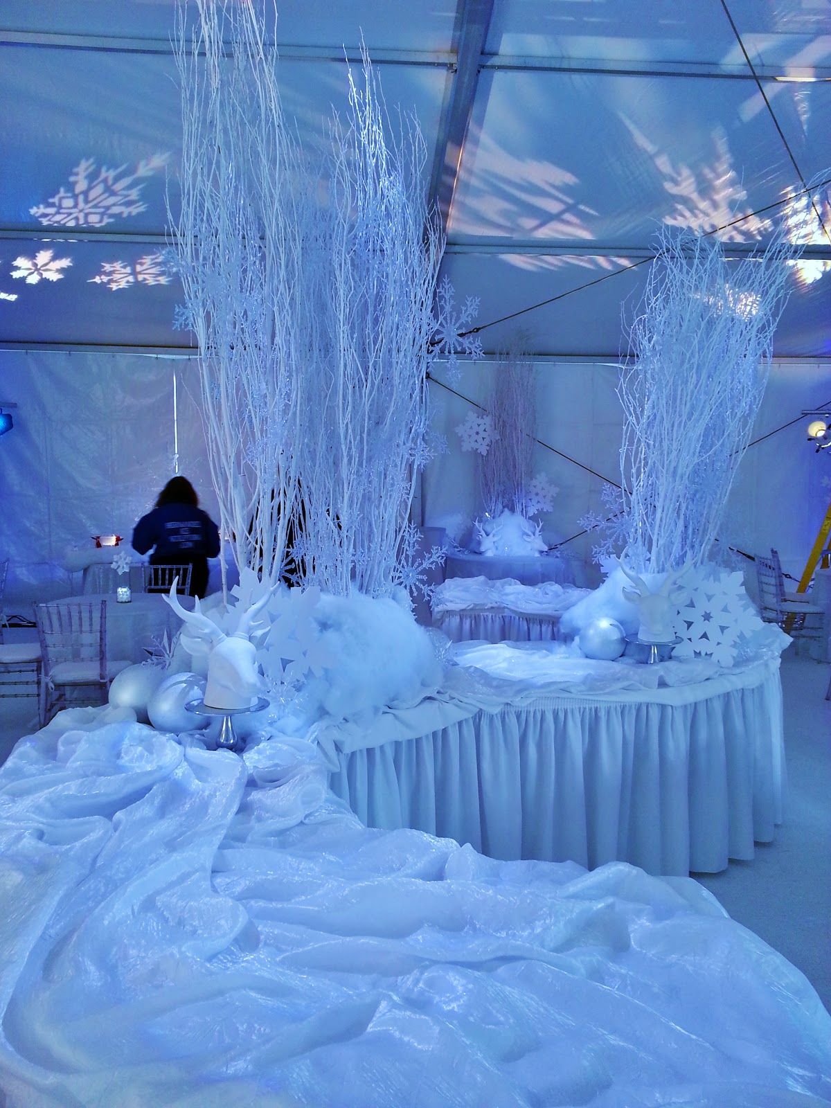 Зимние декорации