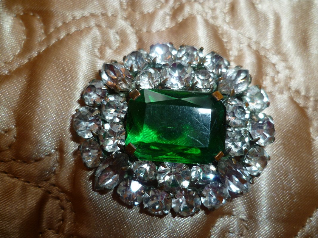 Камень от броши СССР