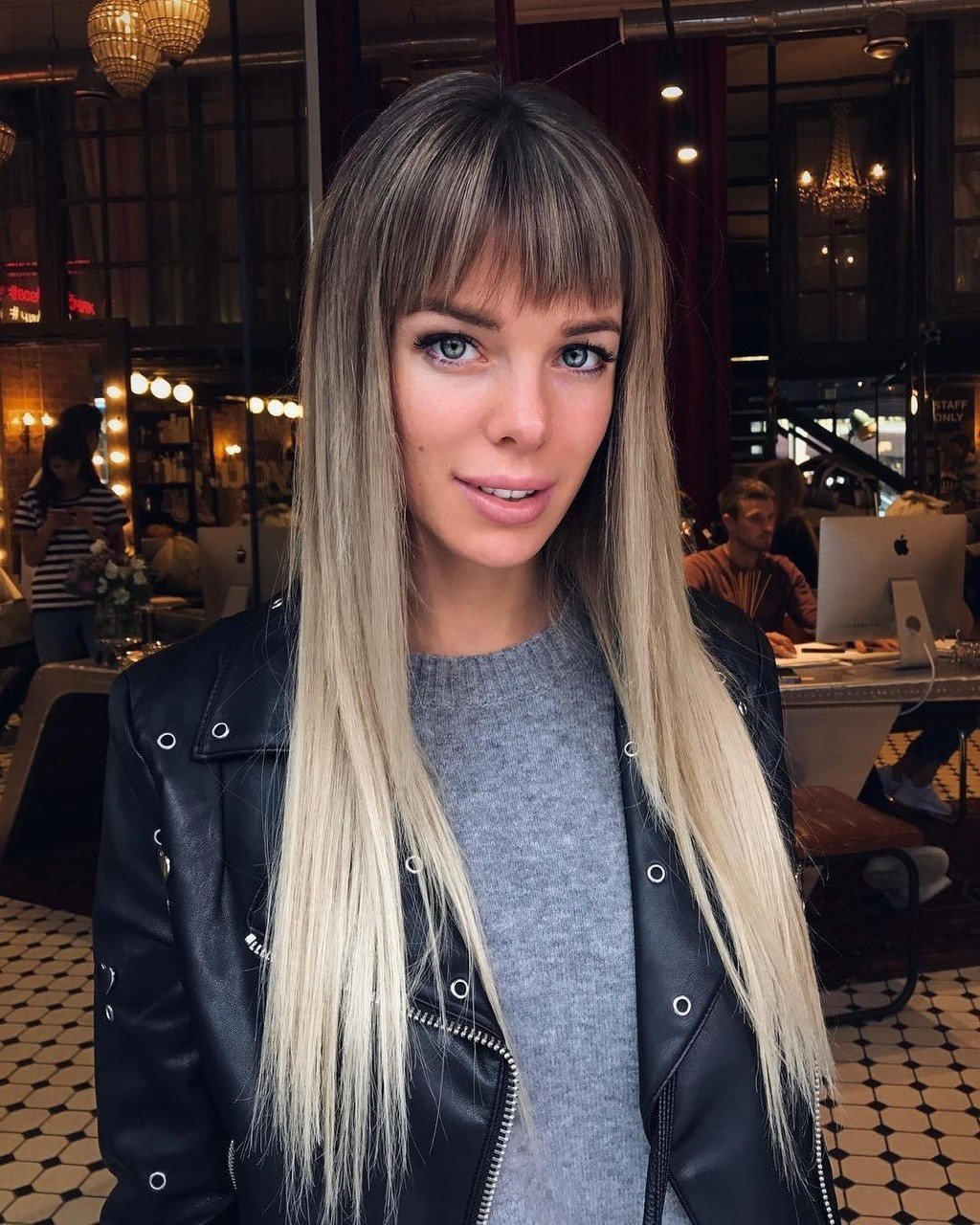 Окрашивание на длинные волосы с челкой