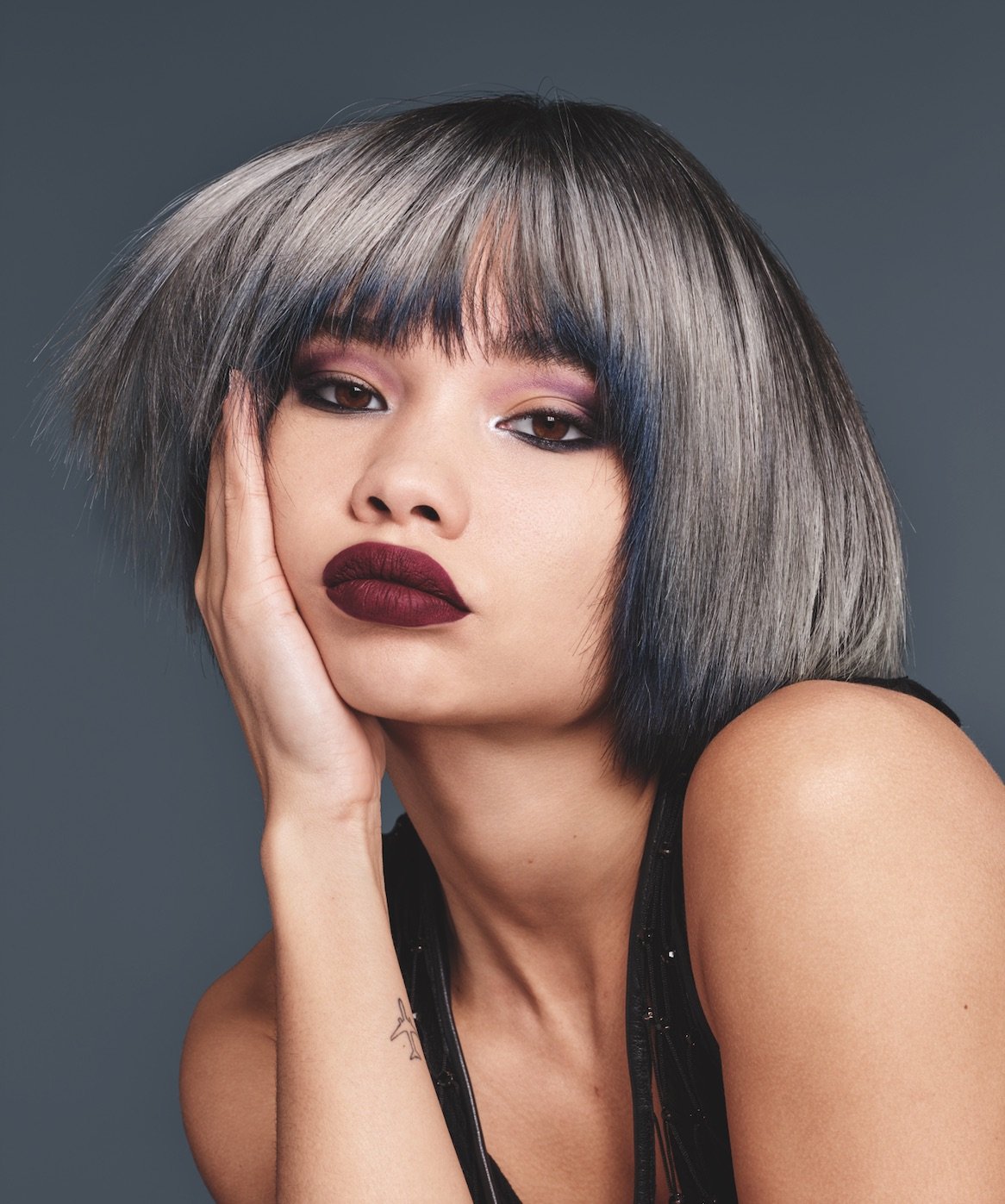 Крашеная челка