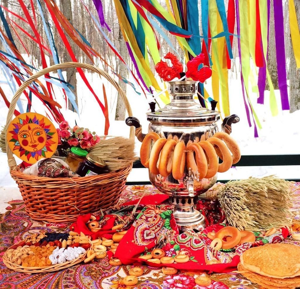 Стол на Масленицу