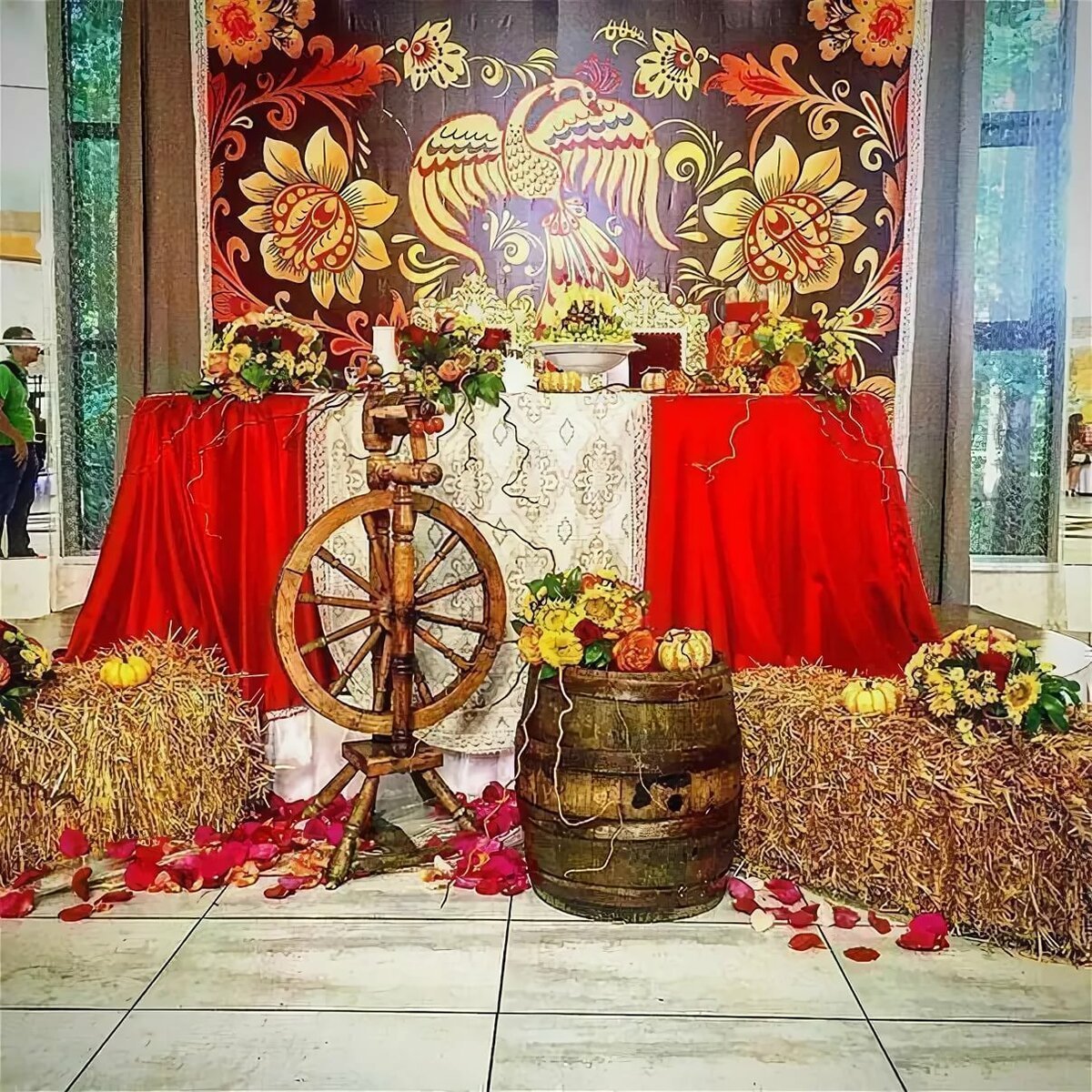 Декорации в русском стиле