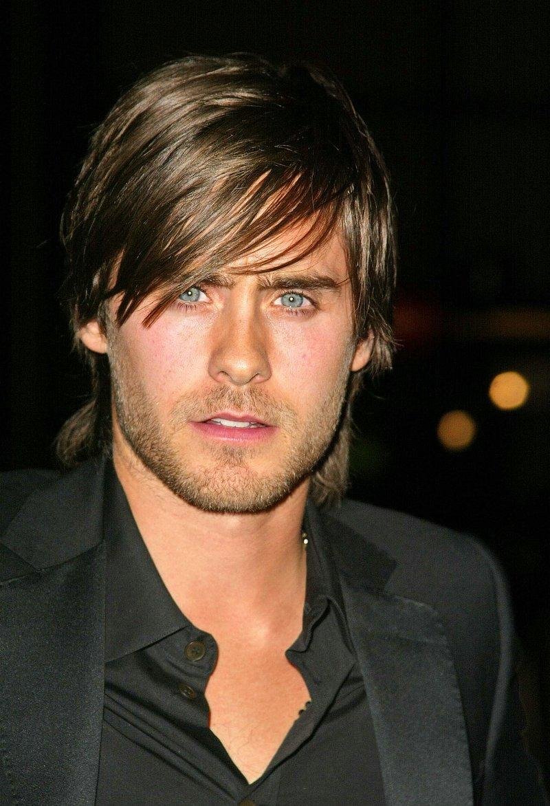 Мужские стрижки Джаред лето