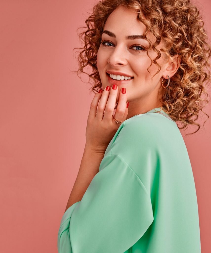 Аглае Тарасовой