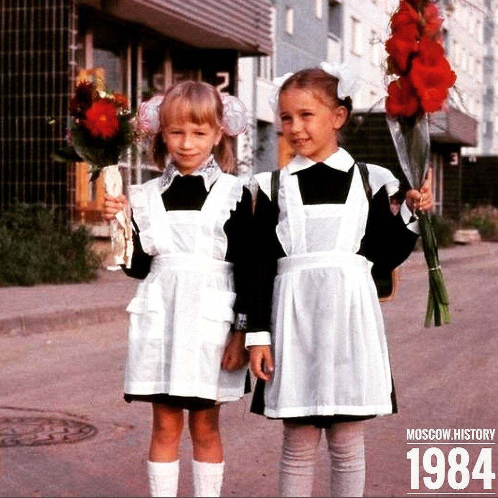 Школьная форма в России