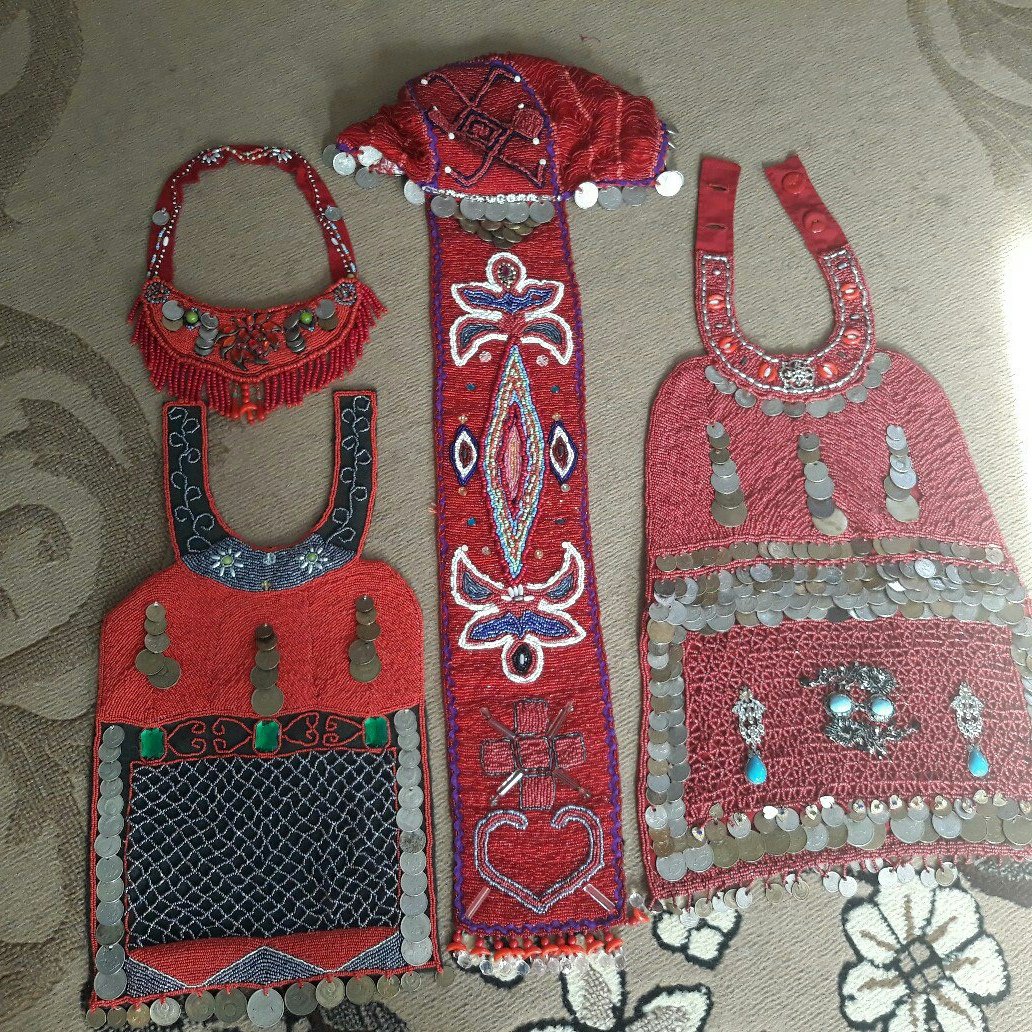 Башкирские тушелдерек с орнаментом