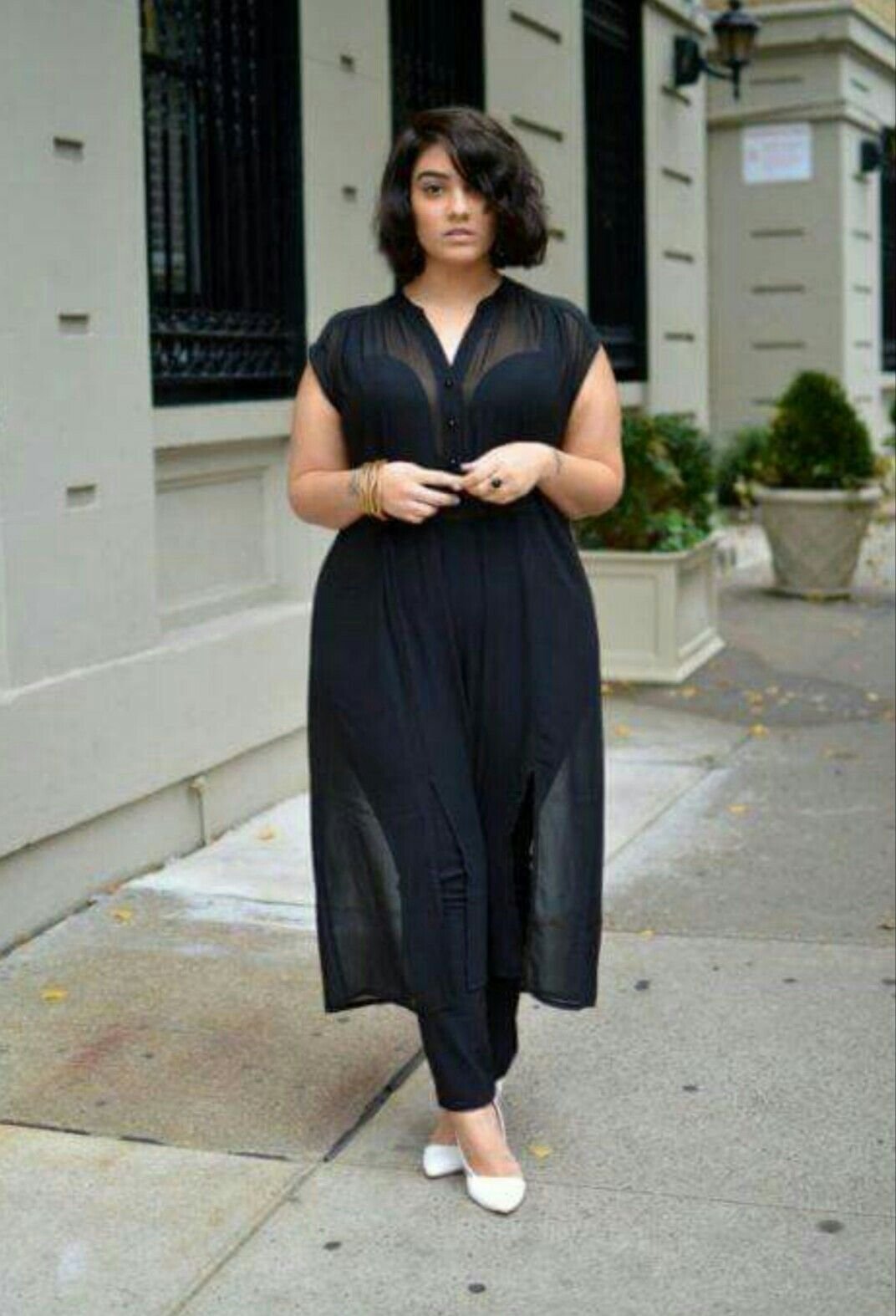 Каре на полных девушках