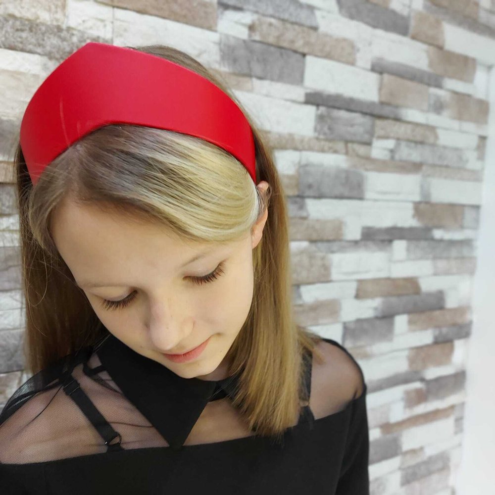 Ободок кожаный кокошник современный