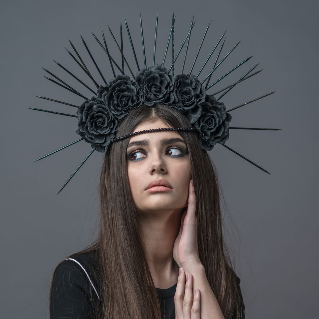Черная корона Эстетика