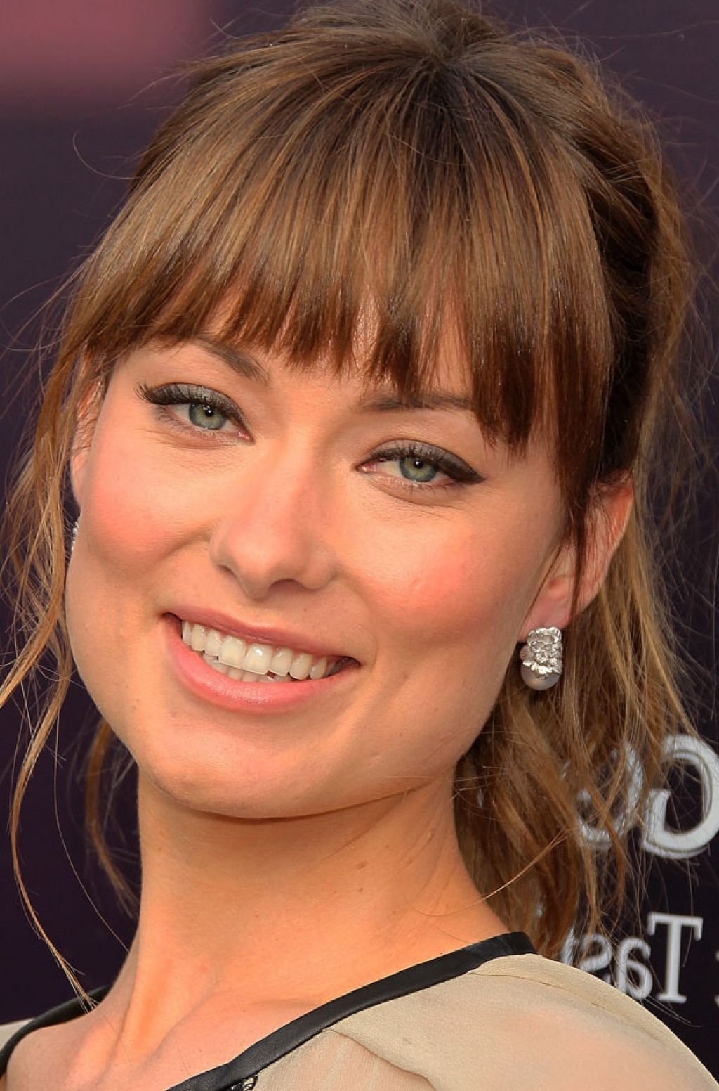 Оливия Уайлд с челкой