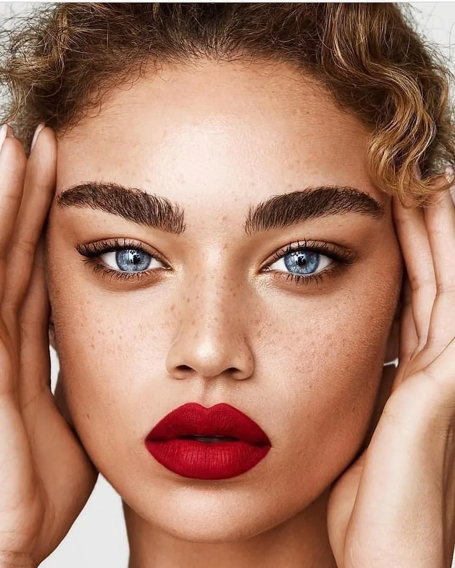 Модный макияж