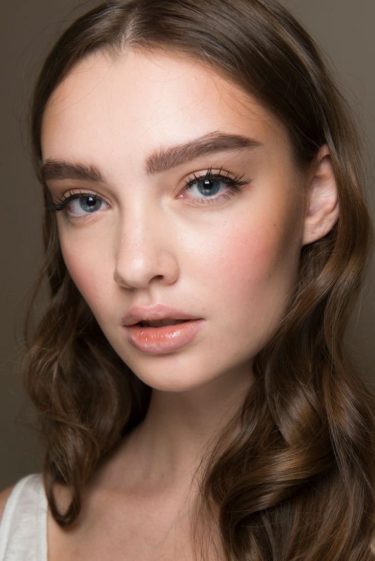 Естествественный макия