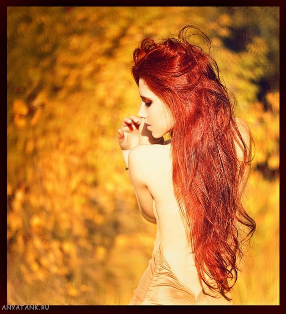 Красивые Рыжеволосые девушки со спины