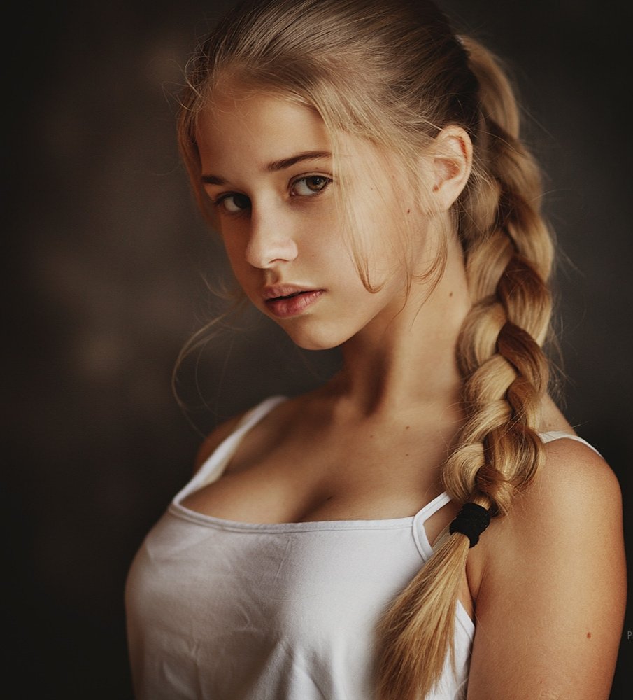 Антон Жилин