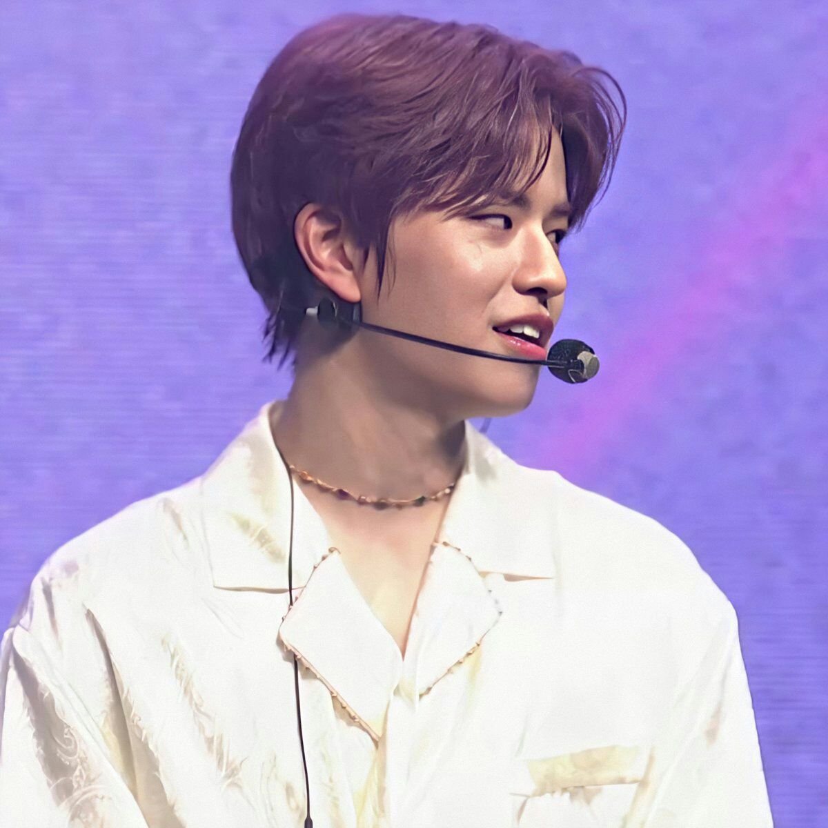 Минхо Stray Kids фиолетовые волосы