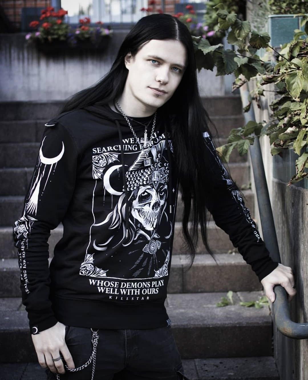 Готы парни красивые