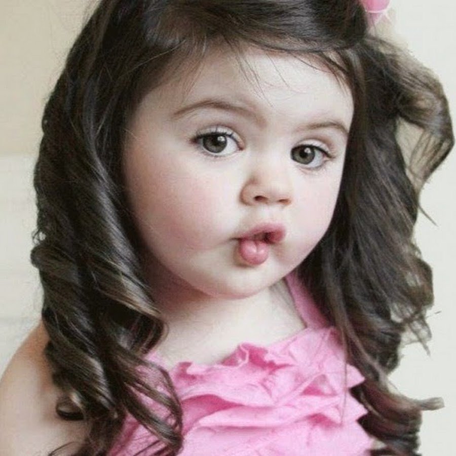 Красивые темноволосые дети