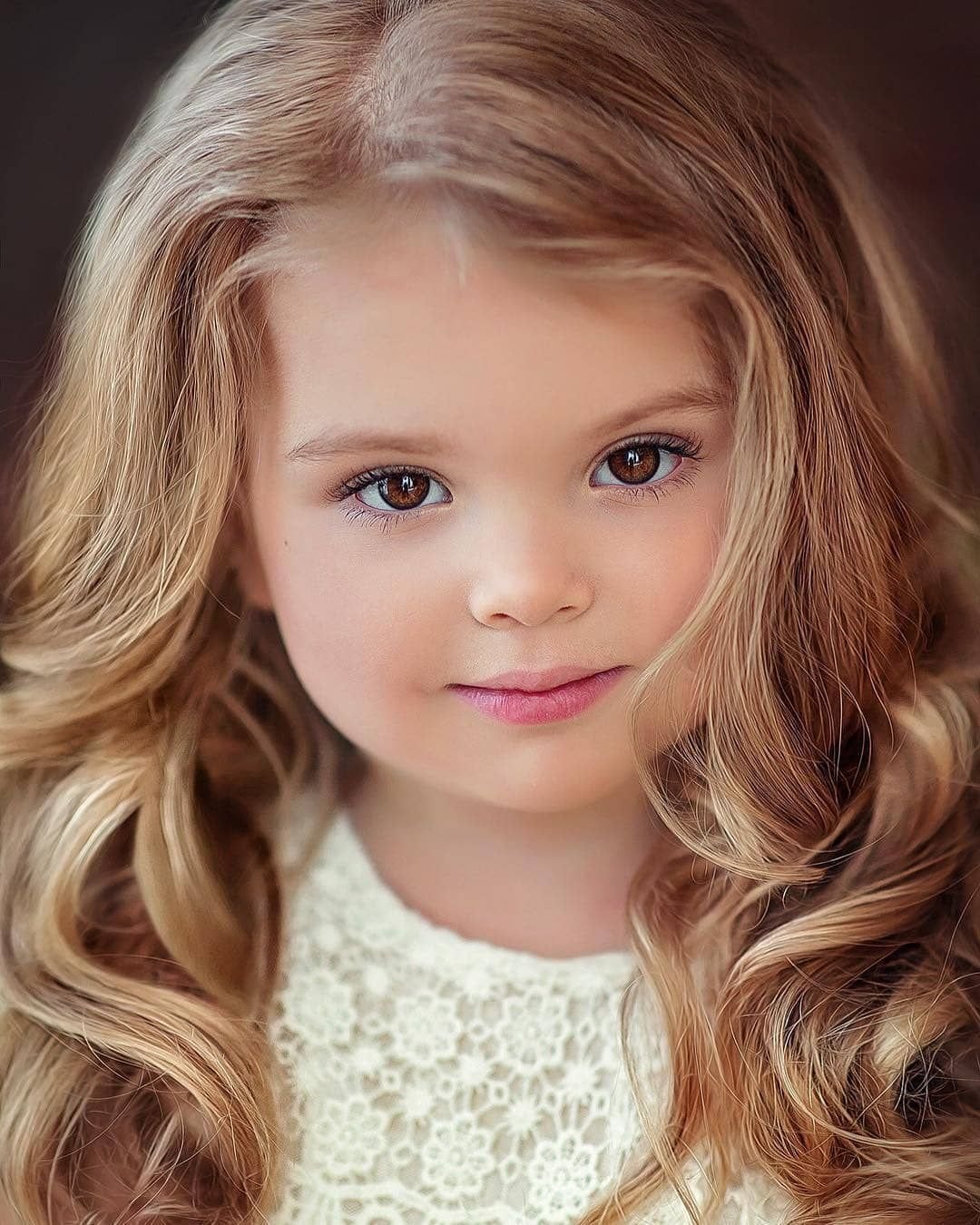 Кареглазые девочки маленькие