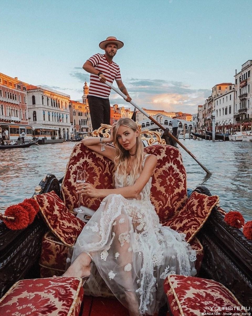 Девушка в венеции