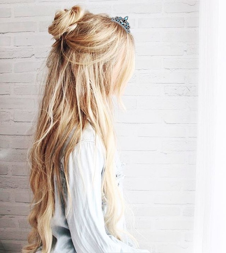 Мальвинка прическа 2022