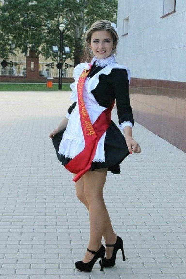Девушки выпускницы