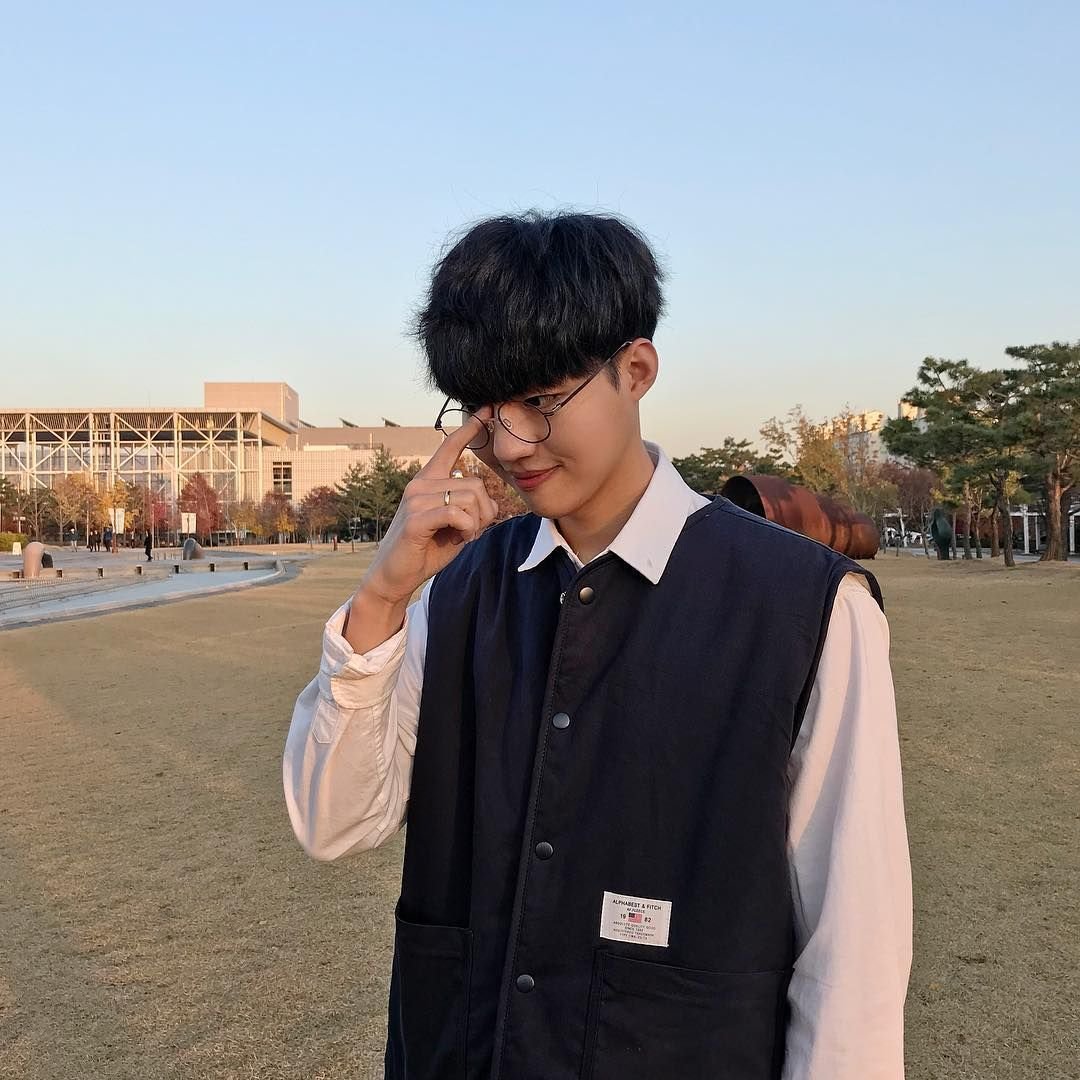 Парни в школе красивые