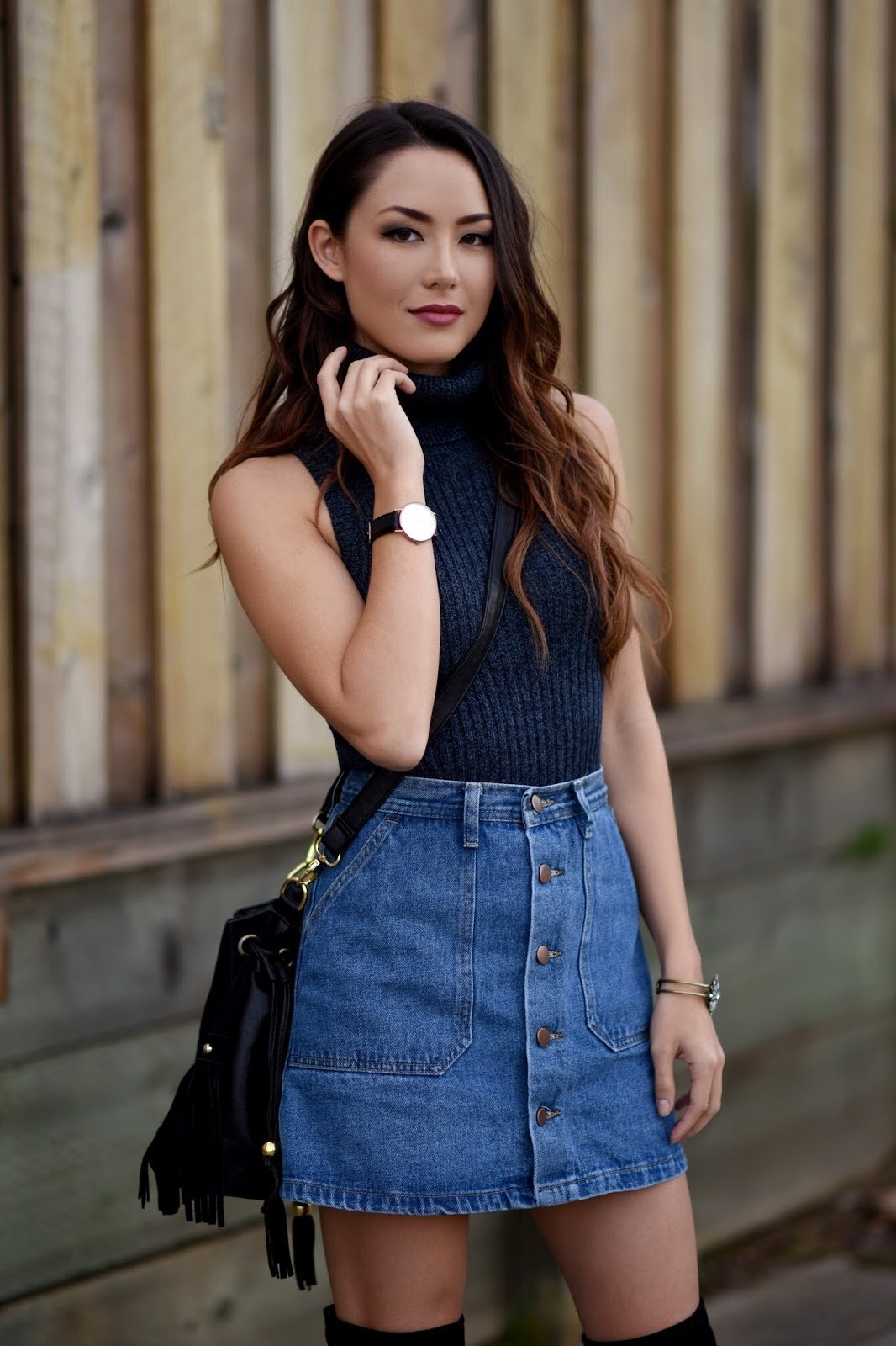 Девушка в джинслвлй ББУК