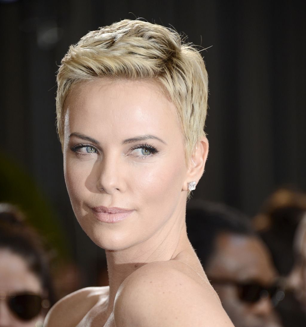 Шарлиз Терон Пикси