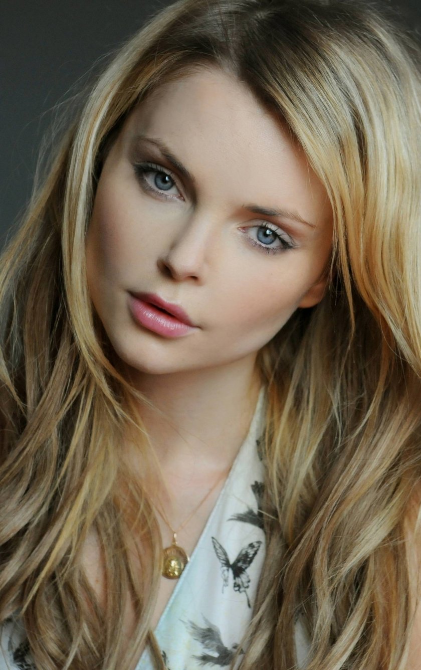 Изабелла Анна Миколайчак