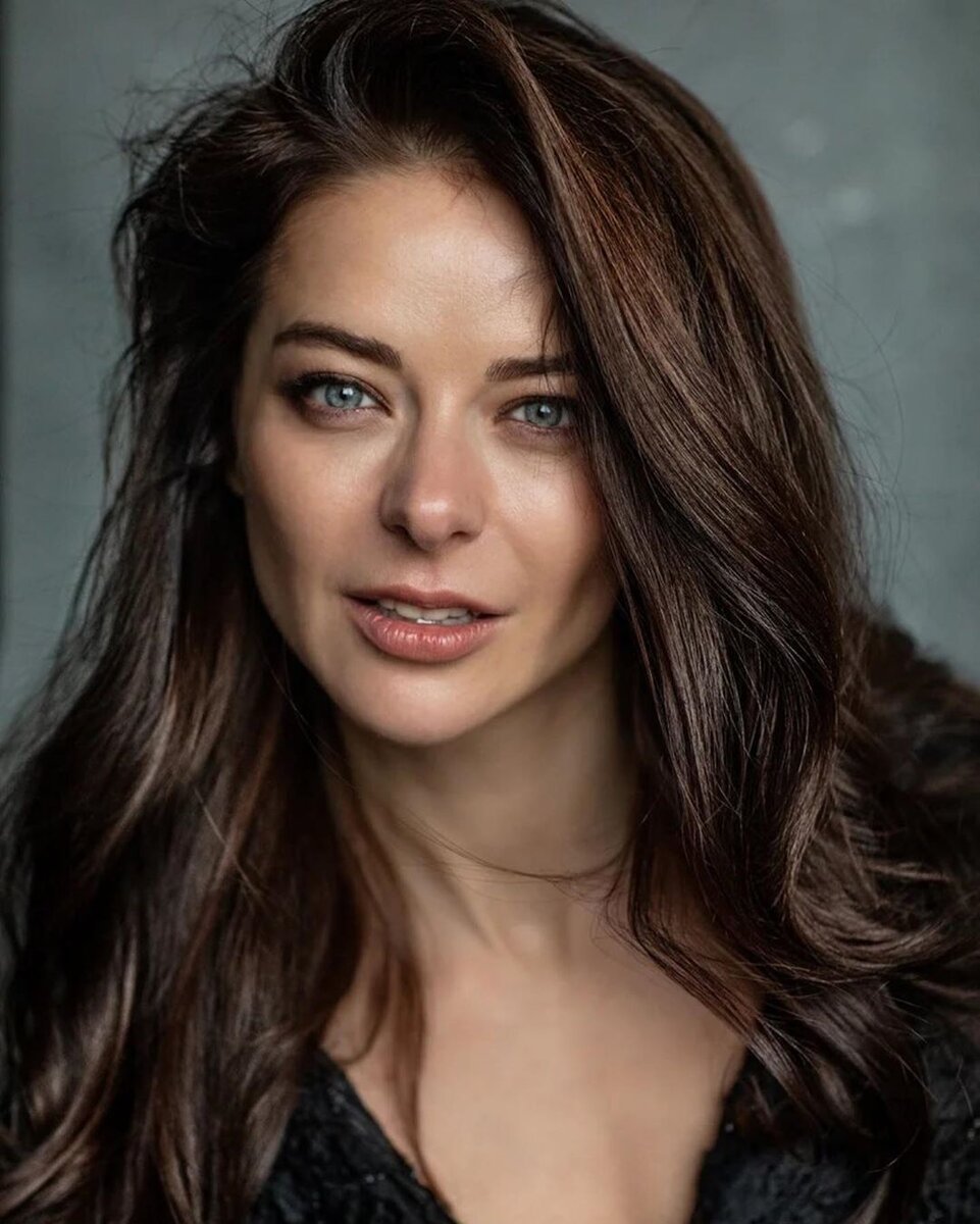 Марина Александрова