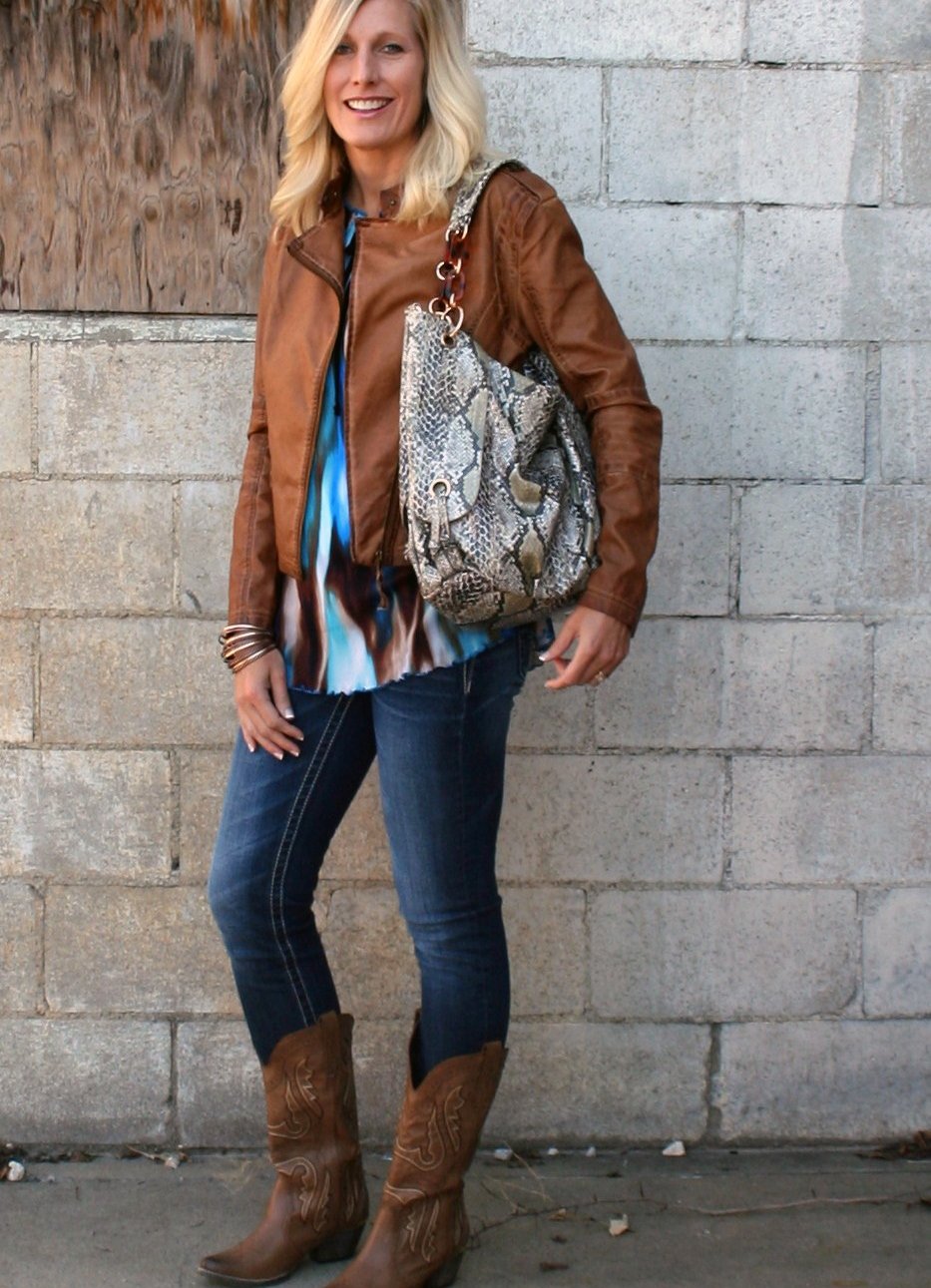 Джинсы с полусапожками