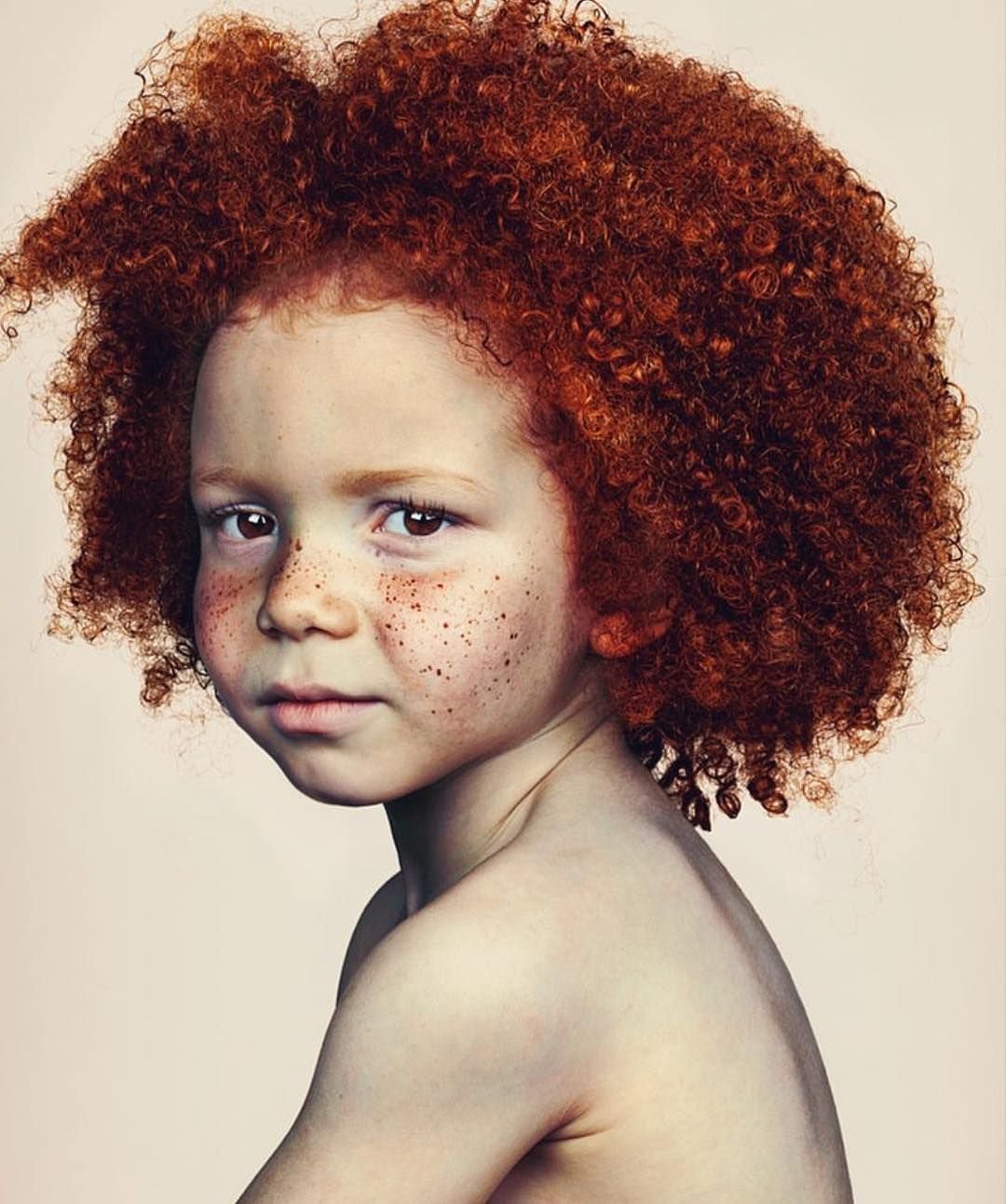 Кудрявые детишки