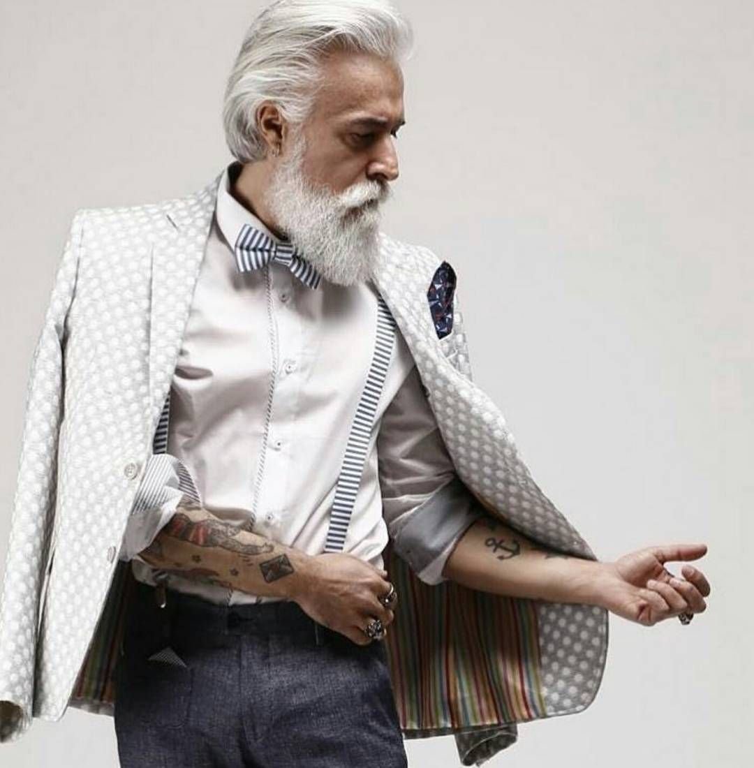 Александро Манфредини в халате