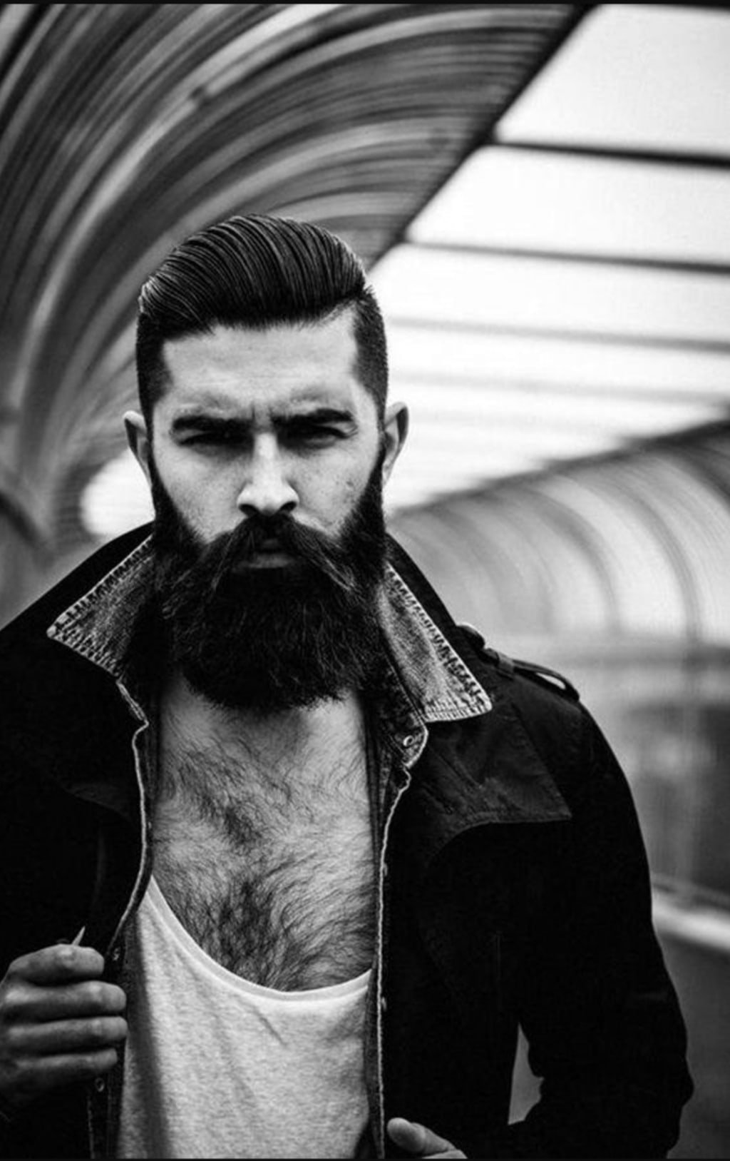 Крис Джон Миллингтон без бороды