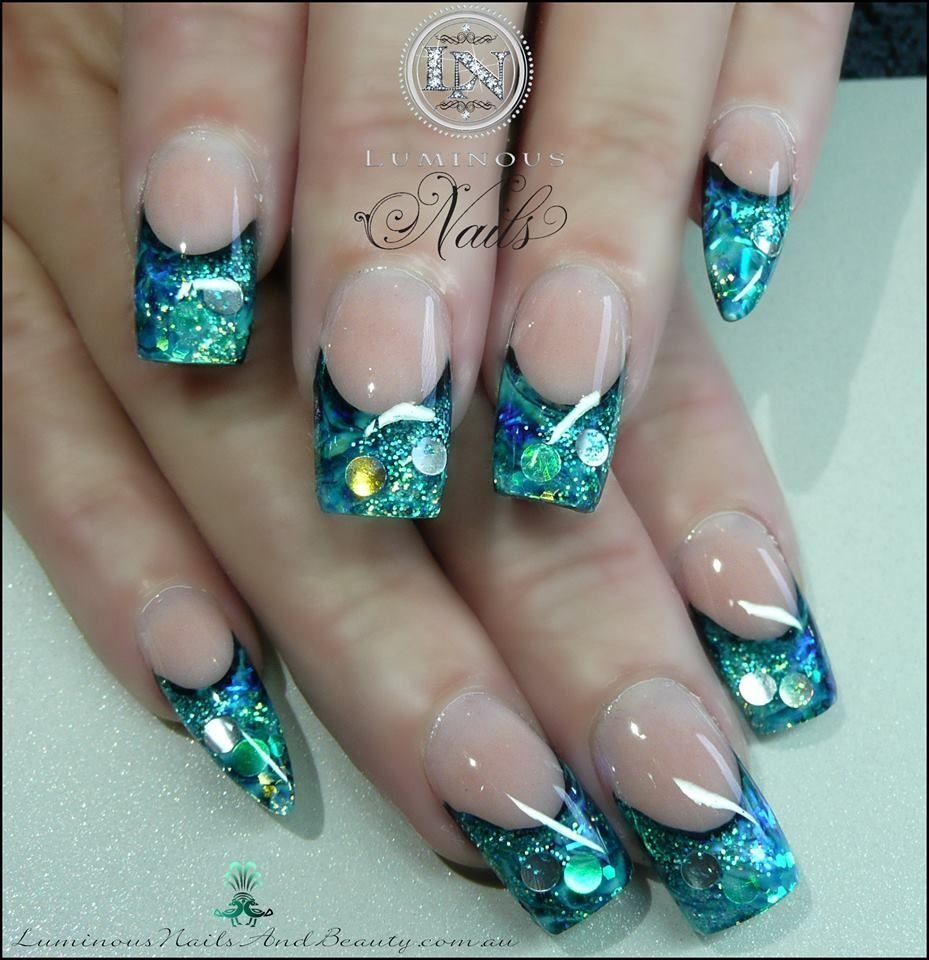 Выкладной френч аквариумный эффект