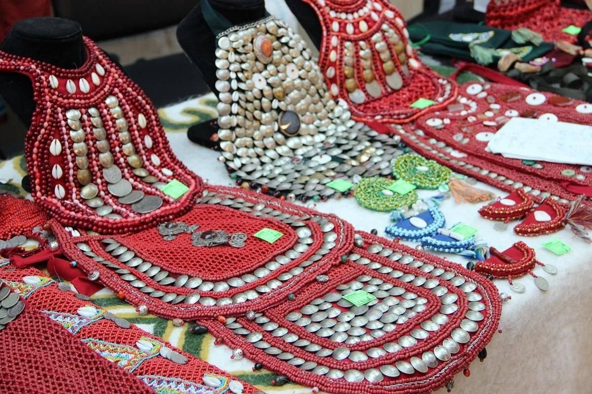 Башкирские нагрудники тушелдерек