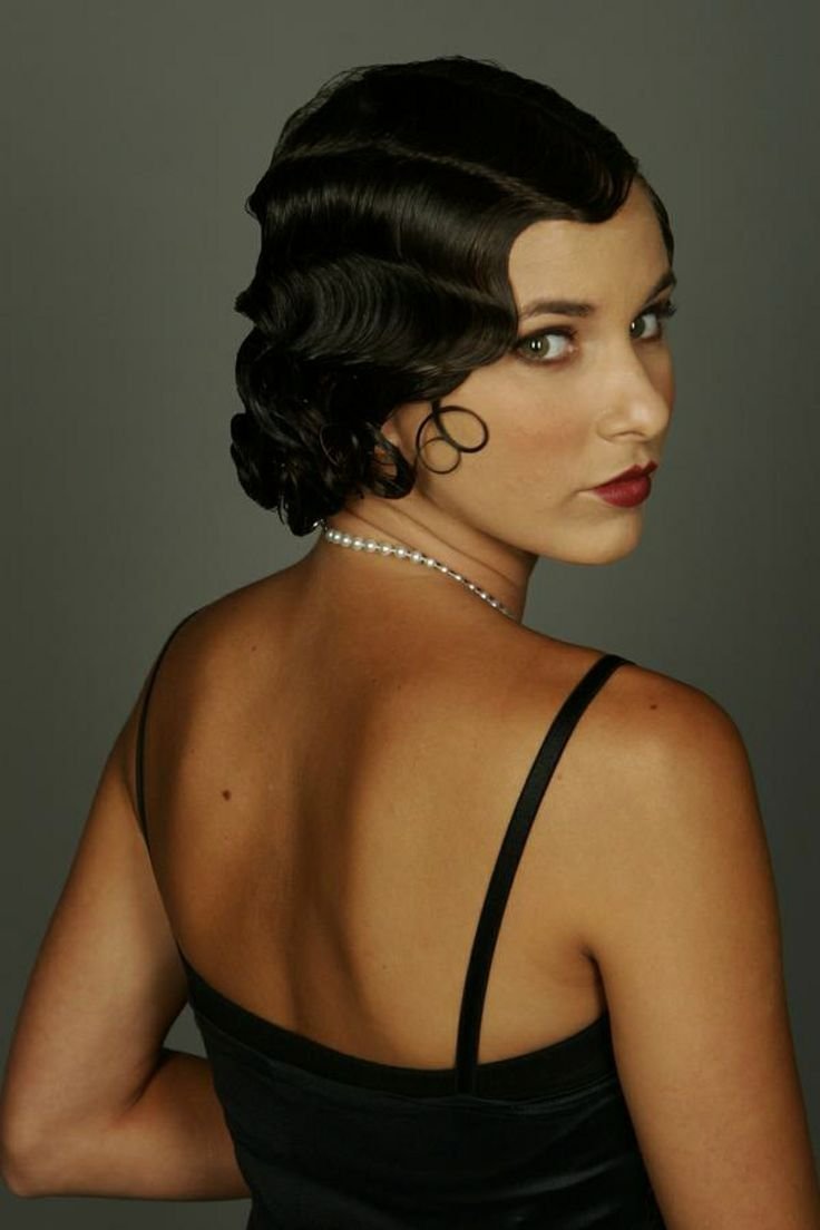 Причёски 30-х годов женские