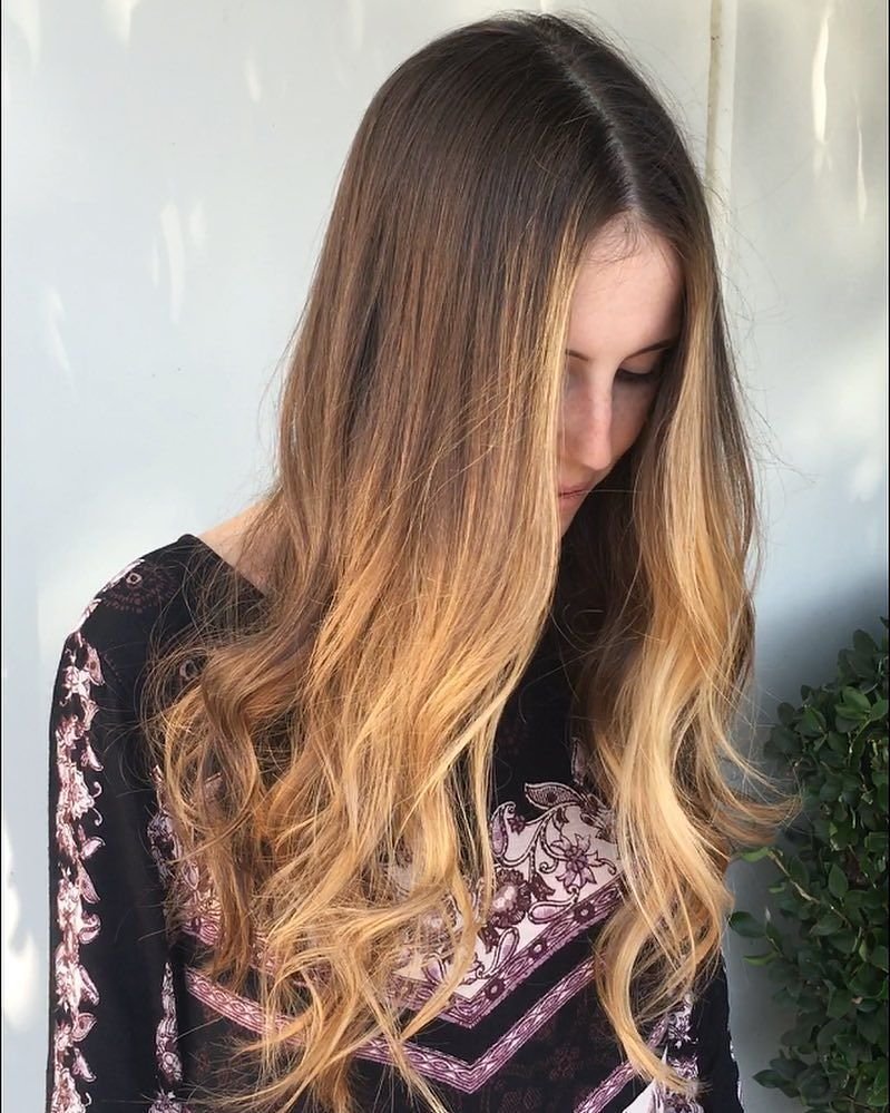 Осветленные концы волос