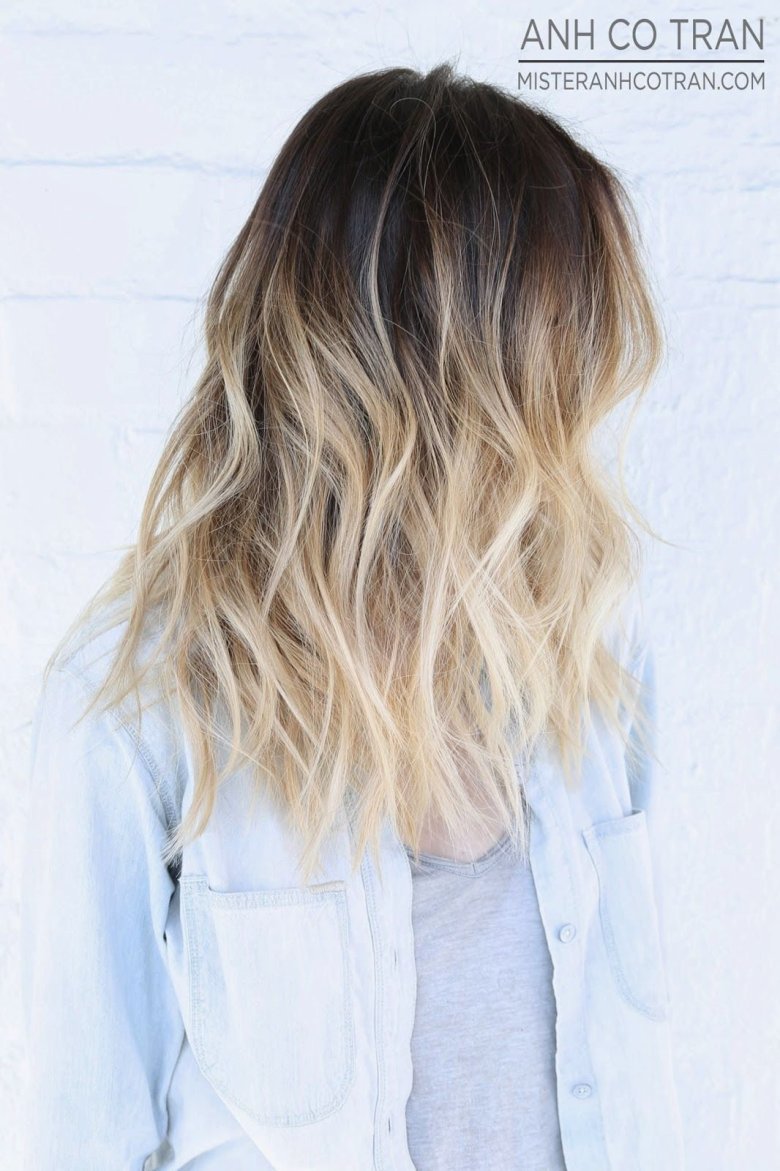 Омбре с темными корнями и светлыми кончиками